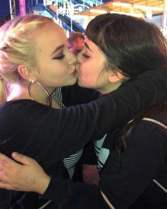anjacarinahaslinger instagram teen german part1 16
