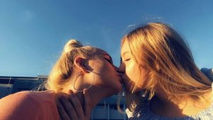 anjacarinahaslinger instagram teen german part1 3