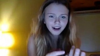 Beautiful Teen Masturbating – exquisitecamgirls.com