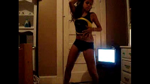 Hot Latina Dancing In Sexy Tight Shorts – spankbang.org