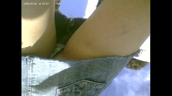 upskirt roling