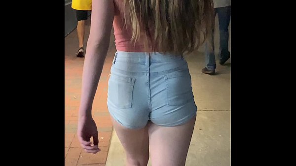 Lush Teen Booty Candid Jeans Ass