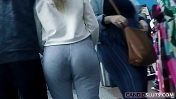 Bubble Butt PAWG Teen Candid Creepshot – CandidSluts